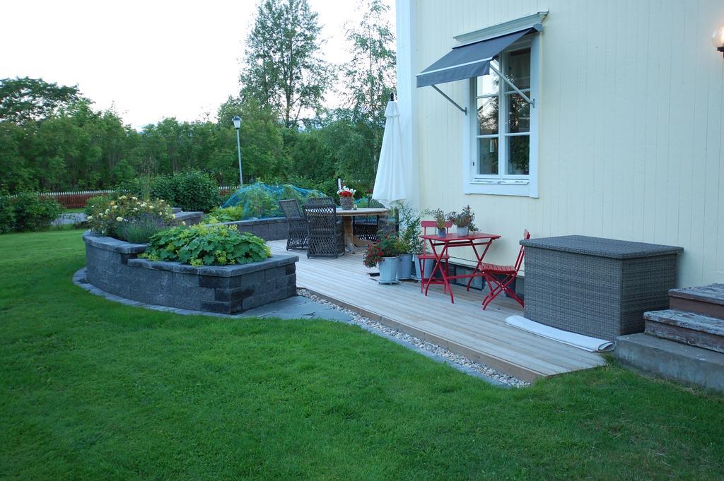 Brunnsgarden Bed & Breakfast Skellefteå Esterno foto