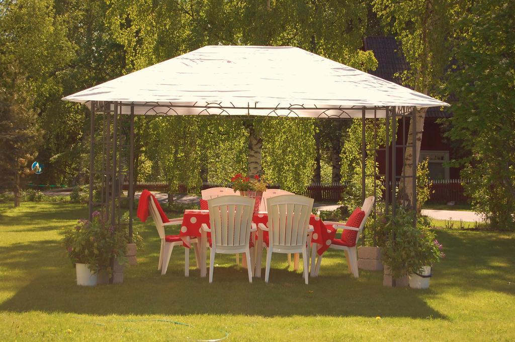Brunnsgarden Bed & Breakfast Skellefteå Esterno foto